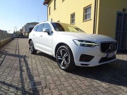 Bianco Usata 2017 Volvo XC60 R-Design SUV | 23.900 € (Buon prezzo)