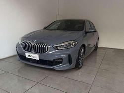Grigio scuro pastello Usata 2022 BMW 118 M Sport Due volumi | 25.500 € (Ottimo prezzo)