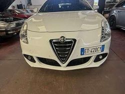 Usata 2013 Alfa Romeo Giulietta Exclusive Due volumi | 5500 € (Super prezzo)