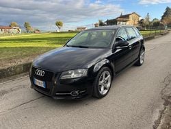 Nero Usata 2011 Audi A3 Ambition Tre volumi | 5990 € (Buon prezzo)