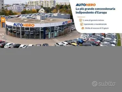 Usata 2018 Volvo XC40 R-Design SUV | 22.999 € (Buon prezzo)