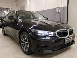 Nero Usata 2021 BMW 318 Advantage Tre volumi | 21.400 € (Buon prezzo)