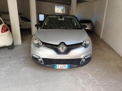Argento Usata 2013 Renault Captur SUV | 8800 € (Buon prezzo)