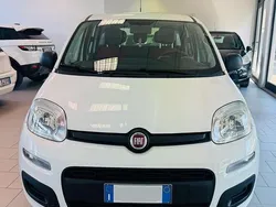 Bianco Usata 2015 Fiat Panda Lounge Due volumi | 5700 € (Buon prezzo)