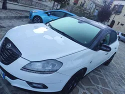 Usata 2010 Lancia Delta Tre volumi | 3400 € (Buon prezzo)