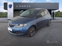 Blu Usata 2023 Lancia Ypsilon Gold Due volumi | 13.850 € (Buon prezzo)