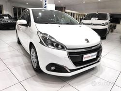 Bianco Usata 2019 Peugeot 208 S Due volumi | 9000 € (Super prezzo)