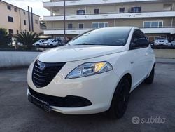 Bianco Usata 2015 Lancia Ypsilon Due volumi | 6200 € (Molto cara)