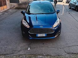 Blu Usata 2016 Ford Fiesta Titanium Tre volumi | 5800 € (Buon prezzo)