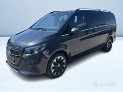 Grigio Nuova 2025 Mercedes V250 Avantgarde Monovolume | 77.400 € (Buon prezzo)