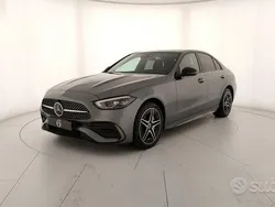 Grigio Usata 2024 Mercedes C300e Advanced Plus Tre volumi | 59.900 € (Cara)