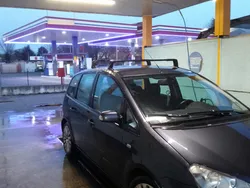 Usata 2007 Ford C-MAX Monovolume | 2500 €
