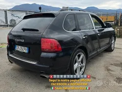 Usata 2005 Porsche Cayenne SUV | 6890 € (Super prezzo)
