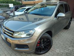 Grigio Usata 2011 VW Touareg SUV | 11.900 € (Buon prezzo)