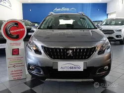 Grigio Usata 2019 Peugeot 2008 Allure SUV | 15.900 € (Buon prezzo)