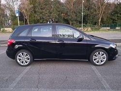 Nero Usata 2013 Mercedes B180 Executive Monovolume | 11.900 € (Cara)