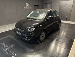 Nero Usata 2025 Fiat 500e Red Tre volumi | 21.800 € (Buon prezzo)
