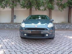 Grigio Usata 2015 Fiat Punto Young Due volumi | 5500 € (Buon prezzo)