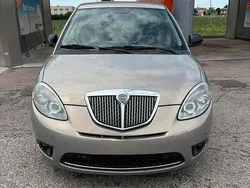 Usata 2011 Lancia Ypsilon Due volumi | 1650 € (Super prezzo)