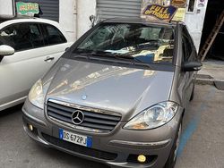 Marrone Usata 2008 Mercedes A160 Avantgarde Coupé | 4190 € (Buon prezzo)