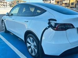 Bianco Usata 2023 Tesla Model Y SUV | 34.000 € (Super prezzo)