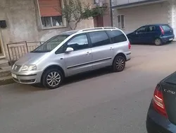 Usata 2005 VW Sharan Monovolume | 2500 € (Ottimo prezzo)