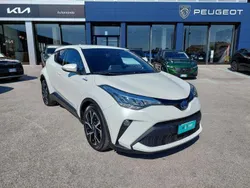 Bianco Usata 2021 Toyota C-HR Lounge SUV | 20.900 € (Buon prezzo)