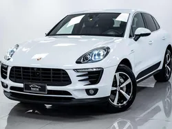 Bianco metallizzato Usata 2016 Porsche Macan SUV | 37.999 € (Buon prezzo)