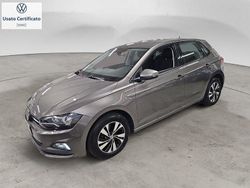 Grigio Usata 2020 VW Polo Comfortline Tre volumi | 15.900 € (Buon prezzo)