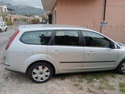 Usata 2005 Ford Focus Station wagon | 2300 € (Cara)