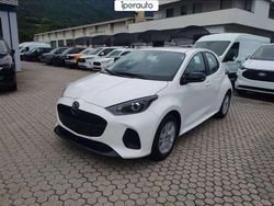 Bianco pastello Nuova 2025 Mazda 2 Center-Line Tre volumi | 19.600 € (Ottimo prezzo)