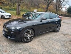 Usata 2016 Maserati Levante SUV | 21.000 € (Super prezzo)