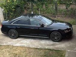 Usata 2016 Audi A8 Tre volumi | 23.900 € (Buon prezzo)