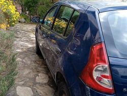 Usata 2009 Dacia Sandero Due volumi | 2900 €