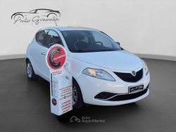 Bianco Usata 2015 Lancia Ypsilon Gold Due volumi | 6900 € (Cara)