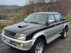 Nero Usata 2000 Mitsubishi L200 Pick-up | 13.500 €