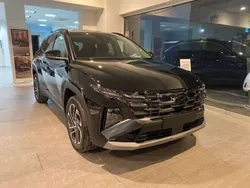 Abyss black peral Nuova 2025 Hyundai Tucson SUV | 33.900 € (Buon prezzo)