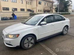Usata 2009 Volvo S40 Momentum Tre volumi | 4800 € (Buon prezzo)