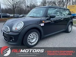 Nero Usata 2014 Mini Cooper D Clubman Station wagon | 3990 €