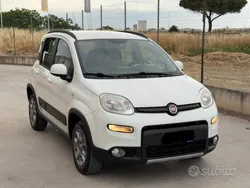 Bianco Usata 2015 Fiat Panda 4x4 Due volumi | 7900 €