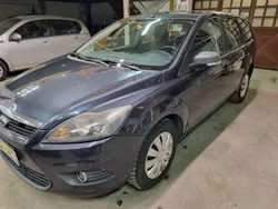 Grigio Usata 2010 Ford Focus Style Station wagon | 1499 € (Super prezzo)