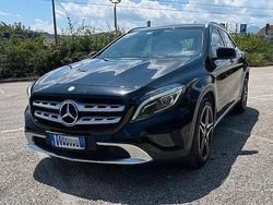 Nero Usata 2016 Mercedes GLA200 Premium SUV | 13.900 €