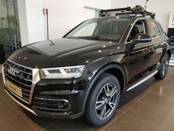 Nero mito metallizzato Usata 2020 Audi Q5 Design SUV | 28.900 € (Buon prezzo)