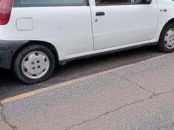 Bianco Usata 1997 Fiat Punto S Due volumi | 1500 €