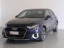Blu navarra metallizzato Usata 2023 Audi A3 Business Tre volumi | 26.500 € (Buon prezzo)
