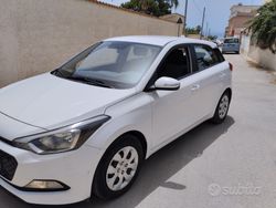 Usata 2016 Hyundai i20 Due volumi | 7550 € (Ottimo prezzo)