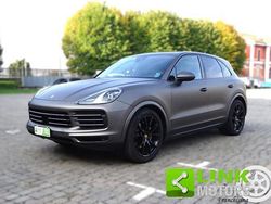 Grigio Usata 2019 Porsche Cayenne SUV | 46.900 € (Cara)
