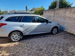 Grigio Usata 2013 Ford Focus Station wagon | 4500 € (Buon prezzo)