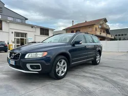 Usata 2009 Volvo XC70 Momentum SUV | 9800 € (Cara)