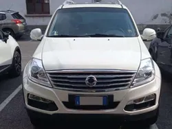 Bianco Usata 2015 Ssangyong Rexton SUV | 8500 € (Molto cara)